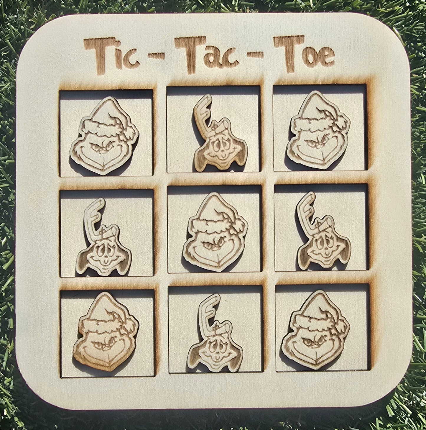 Grinch Tic-Tac-Toe
